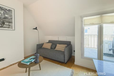 Charming Studio in the Heart of Paris 8th Apartment in Paris