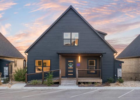 Pineapple Pointe - Stay for 20 House in Ridgedale