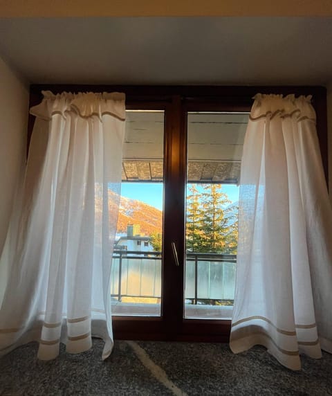 Natural landscape, View (from property/room), Balcony/Terrace, Mountain view