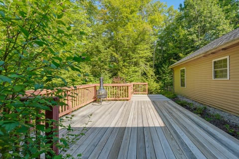 4 Mi to Long Lake! Secluded Haven with Fenced Yard House in Naples