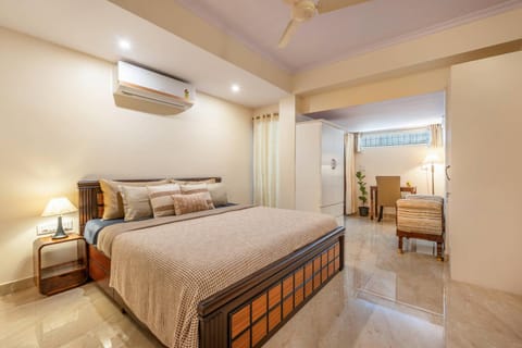 Bed, Photo of the whole room, Bedroom, wardrobe, air conditioner