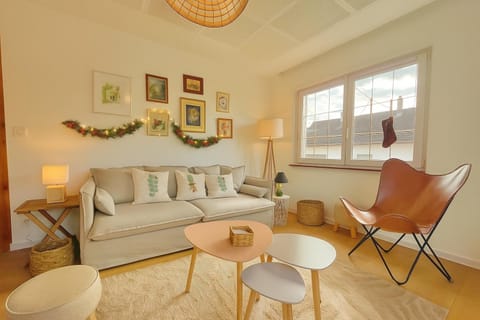 Family & Friends - Route des Vins - Terrasse Vue House in Switzerland