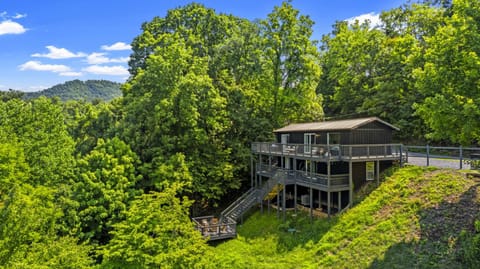 Property building, Mountain view
