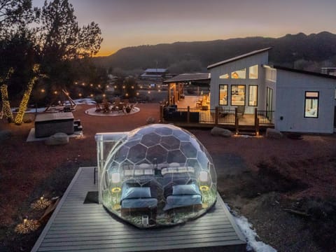 Patio, Hot Tub, Bedroom