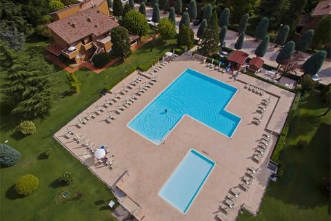 Day, Bird's eye view, Pool view, Swimming pool