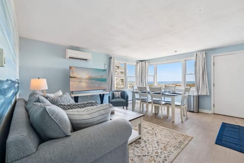 Coastal Bliss Apartment in Rye