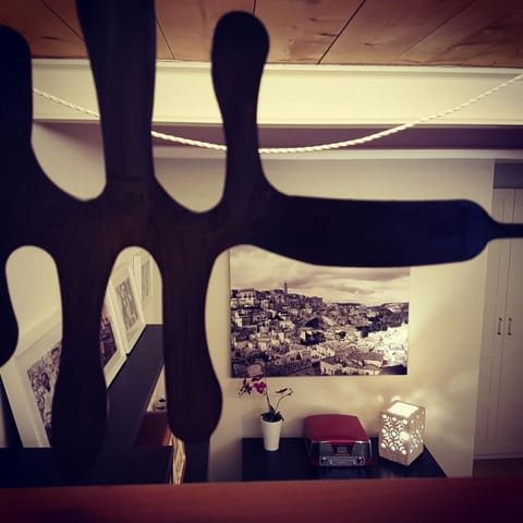 Communal lounge/ TV room, Photo of the whole room, Decorative detail