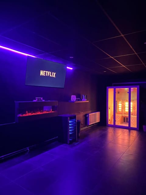 Thera Priva chambre de luxe Apartment in Charleroi