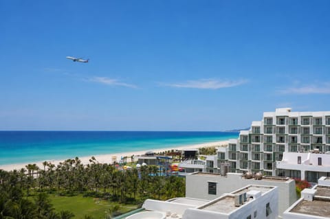 Natural landscape, Balcony/Terrace, Sea view