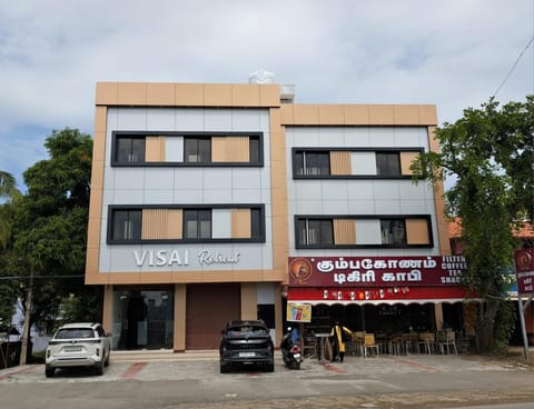 Property building, Day, Street view, Parking
