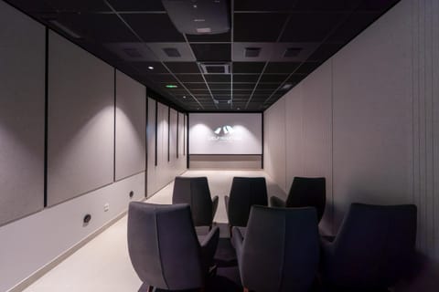 TV and multimedia, Meeting/conference room