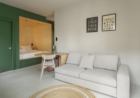 Bed, Living room, Photo of the whole room