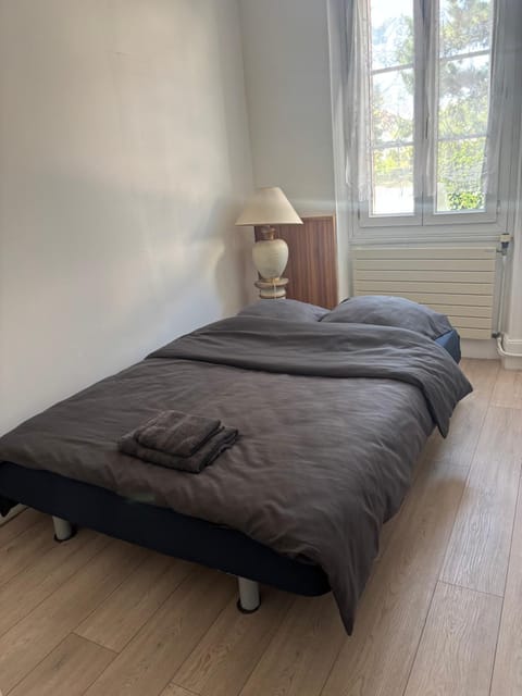 Maison au Mesnil Amelot House in Île-de-France