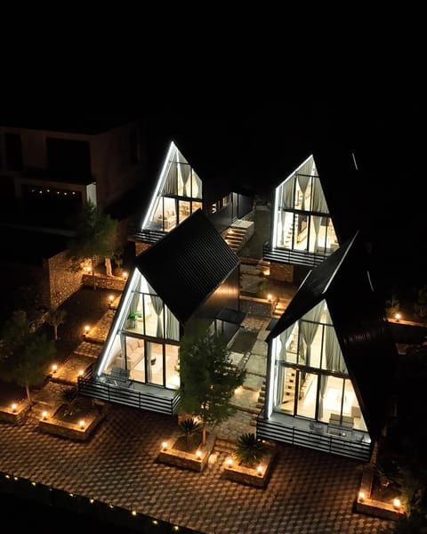 Property building, Night