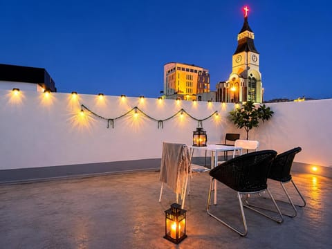 Property building, Night, View (from property/room), Balcony/Terrace