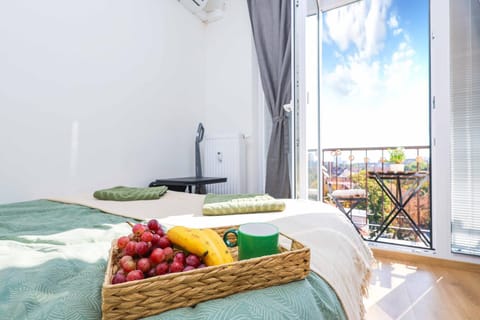 Bed, Balcony/Terrace