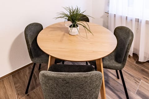 View (from property/room), Living room, Seating area, Dining area, furniture