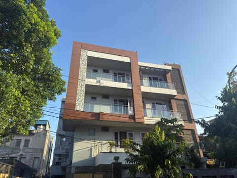 Property building, Balcony/Terrace