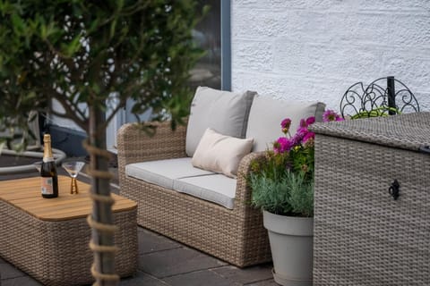 Patio, View (from property/room), Balcony/Terrace, Seating area