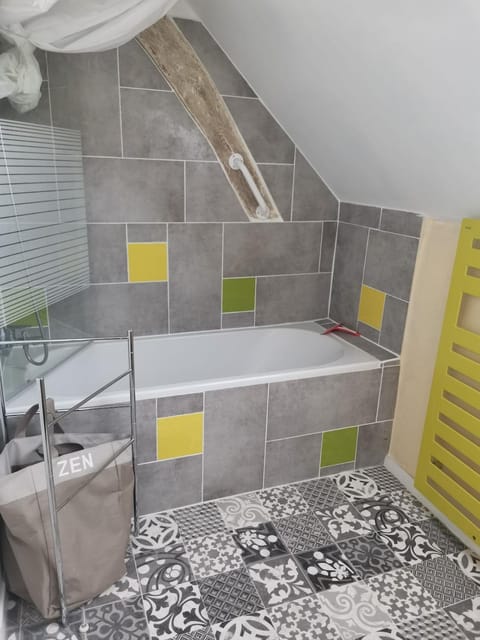 Maison de charme en station thermale House in Auvergne-Rhône-Alpes