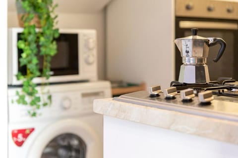 Spacious two-room apartment with private courtyard Apartment in Alghero