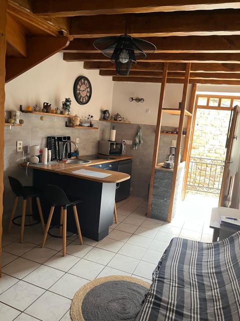 Kitchen or kitchenette, Living room, Dining area