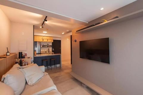 TV and multimedia, Kitchen or kitchenette, Living room