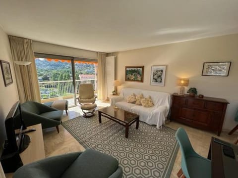 Le Galion 3 étoiles 5 pieces piscine Axelle Loc Appart Apartment in Mandelieu-La Napoule