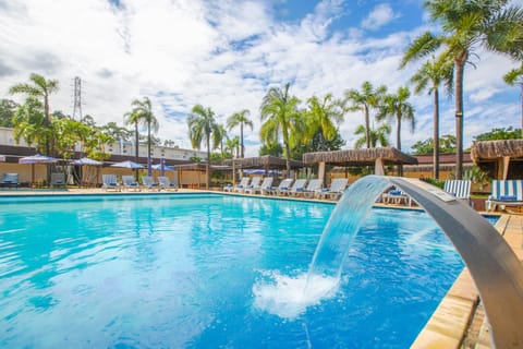 Day, Pool view, Swimming pool, sunbed