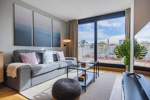View (from property/room), Balcony/Terrace, Living room, Seating area