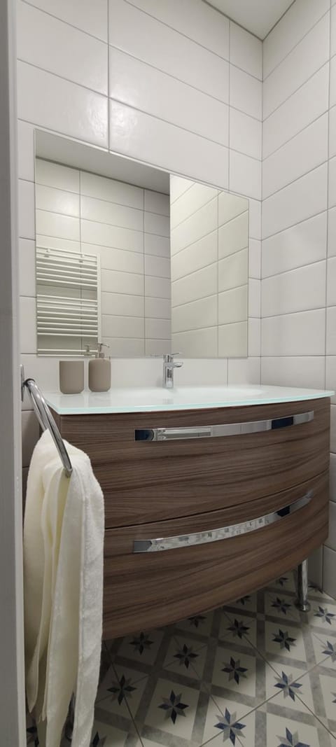 appartement plein centre ville Apartment in Dole