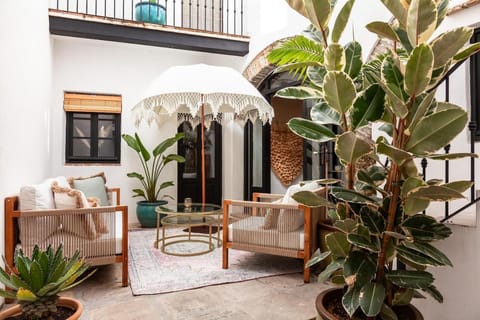 Patio, Garden, Balcony/Terrace