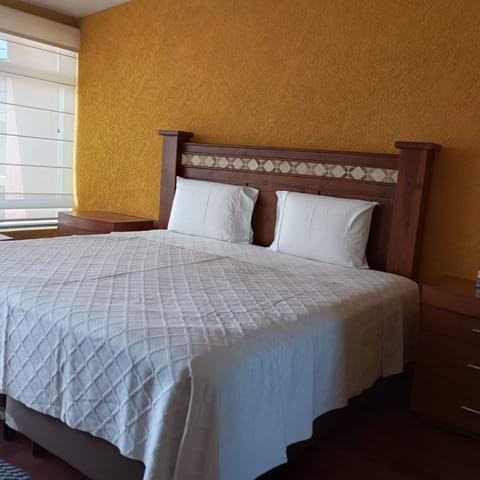 Bed, Photo of the whole room