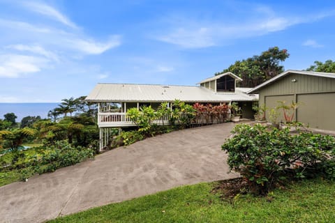 Orchid Hale House in Holualoa