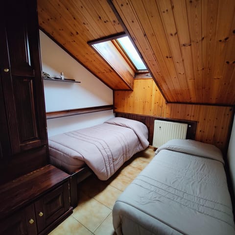 "DOMUS DEL RELAX" 10 posti, 3 bagni, camino, parcheggio e molto altro! Apartment in Roccaraso