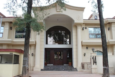 Facade/entrance, Decorative detail, Street view