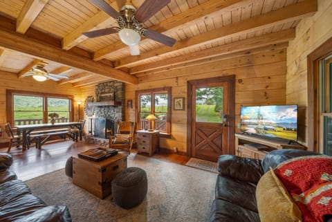 Cool Breeze House in Watauga