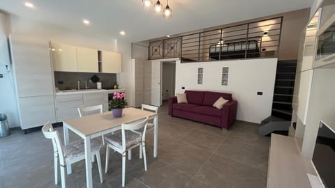 Kitchen or kitchenette, Living room, Dining area