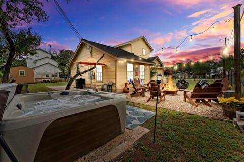 Property building, Hot Tub