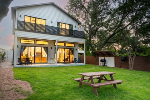 Property building, Garden view