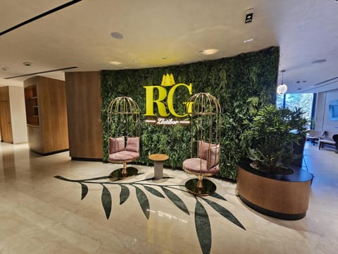 Lobby or reception, Seating area