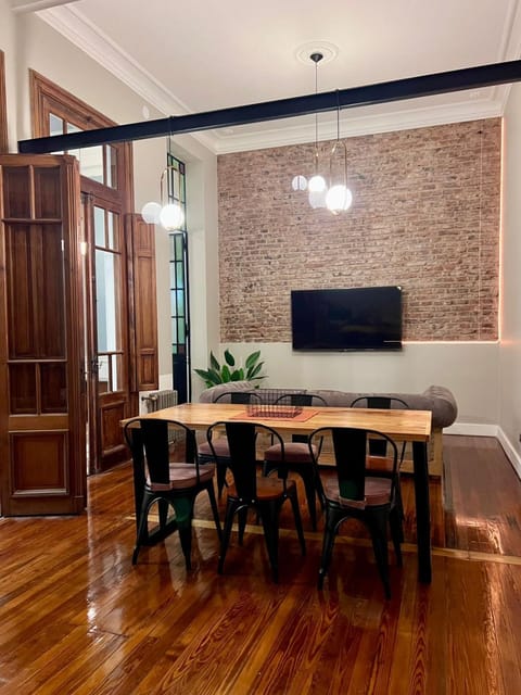 TV and multimedia, Dining area