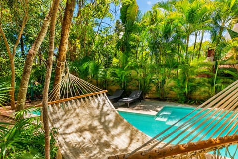Spring, Day, Natural landscape, Garden, Garden view, Pool view, Swimming pool, sunbed