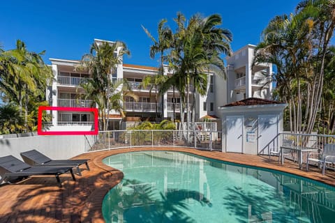 Property building, Pool view, Swimming pool