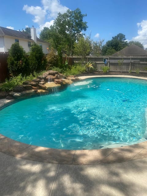 Perfect Spacious Paradise Midterm Home in Cypress House in Cypress