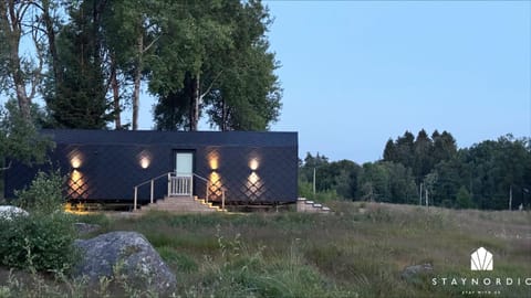 Property building, Facade/entrance, Off site