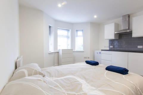 Radstock Road - Room 1b Bed and Breakfast in Southampton