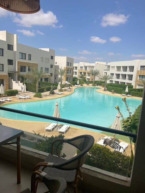 Property building, Pool view