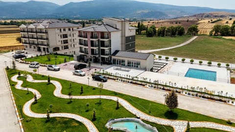 Bird's eye view, Swimming pool