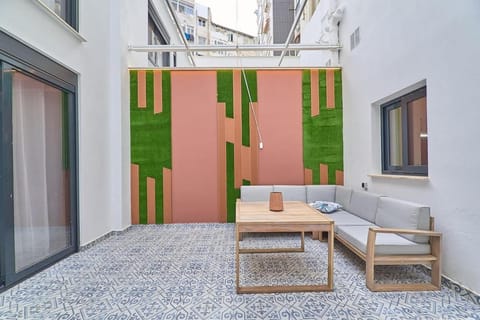 Patio, Balcony/Terrace